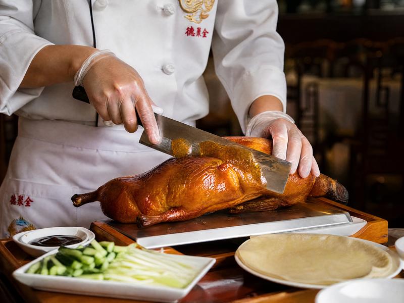 Peking Duck Guide 2026: Best Restaurants and How to Eat It